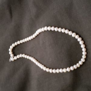 Vintage pearl necklace